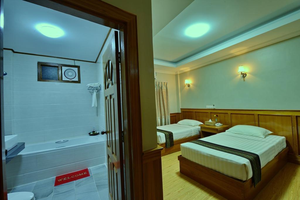 Innwa Motel Pagan Pokoj fotografie